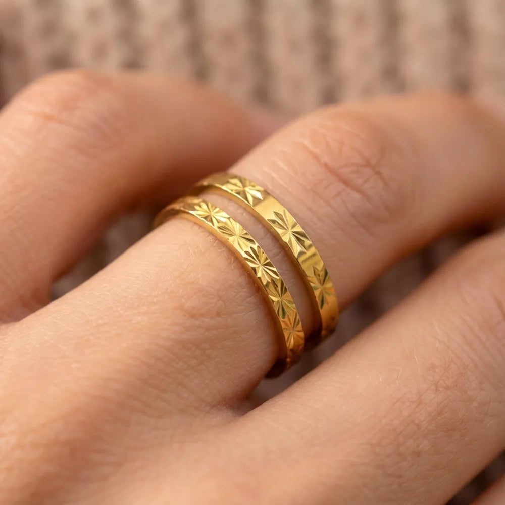 Bague Minimaliste Empilable