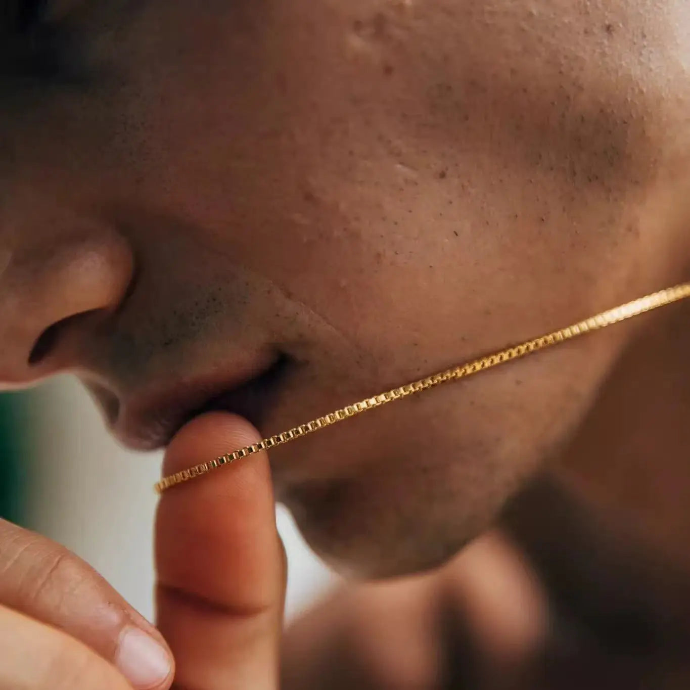 Collier chaîne box en acier inoxydable – Élégance minimaliste