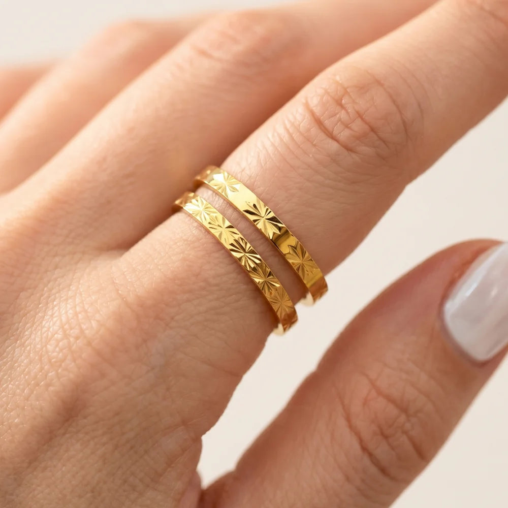 Bague Minimaliste Empilable